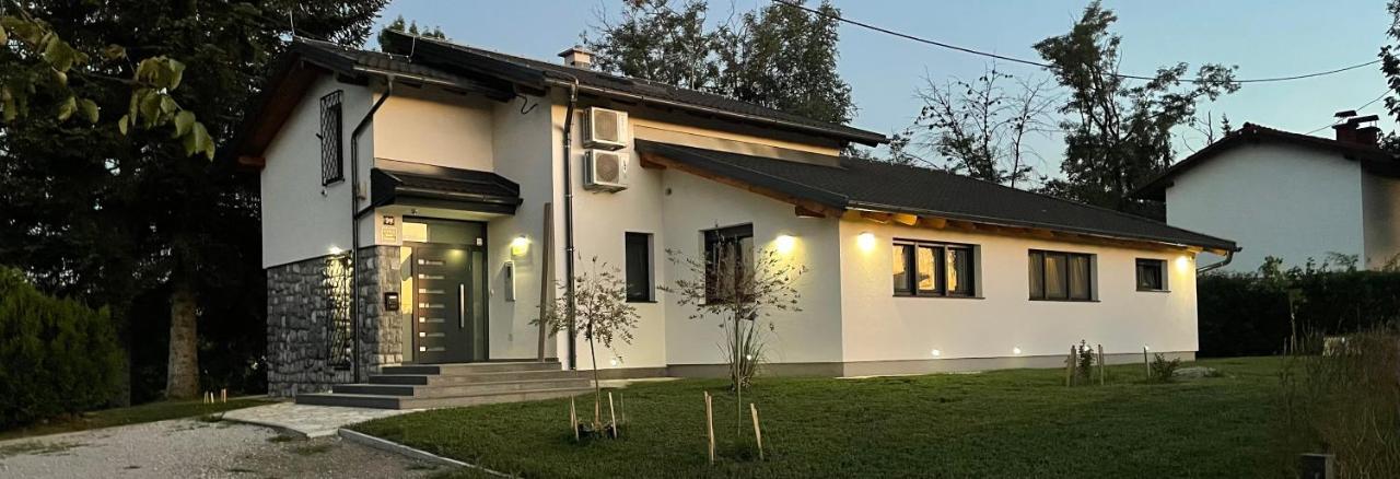 Pampas Apartments Mreznica Duga Resa Exterior foto
