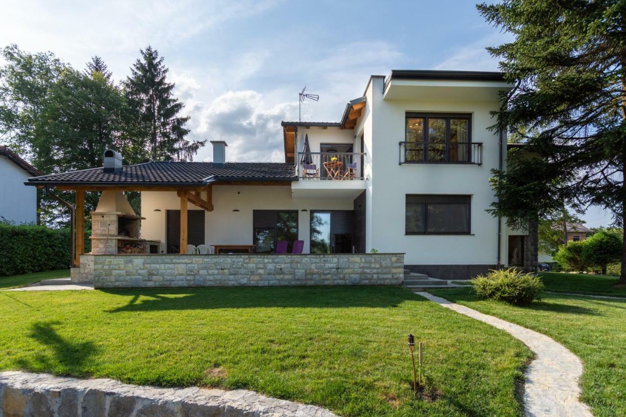 Pampas Apartments Mreznica Duga Resa Exterior foto